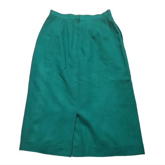 Green vtg Blazer Skirt Set - Picture 5 of 16